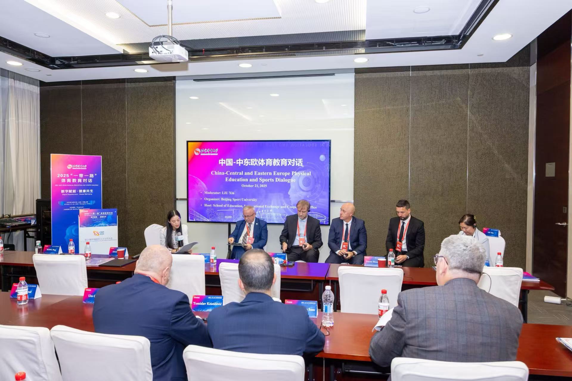 ecdf74b0ffe3469a9acf0ae14e53fce1.jpg ecdf74b0ffe3469a9acf0ae14e53fce1.jpg